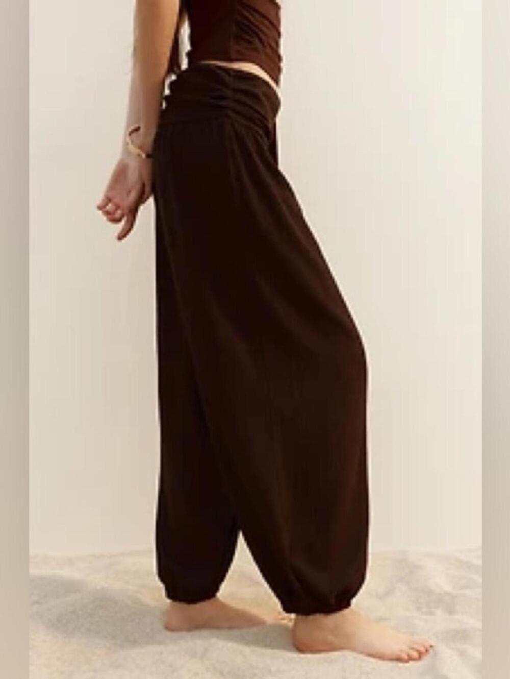 NWT DIVIDED by H&M | SZ XXS | Burgundy Crinkled Balloon-Leg Harem Pants - Picture 3 of 10